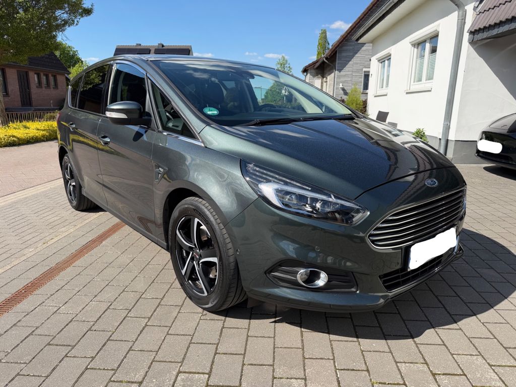 Bild des Angebotes Ford S-Max 2,0 TDCi 110kW Titanium PowerShiftTitanium