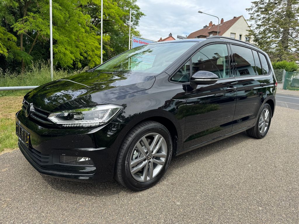 Bild des Angebotes Volkswagen Touran Comfortline 1.5 TSI DSG 7-Sitzer