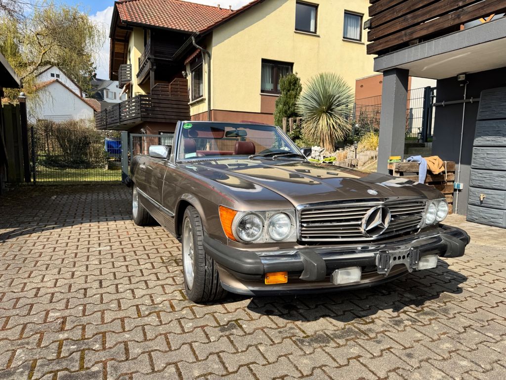 Bild des Angebotes Mercedes-Benz SL 560 mit H-Kennzeichen
