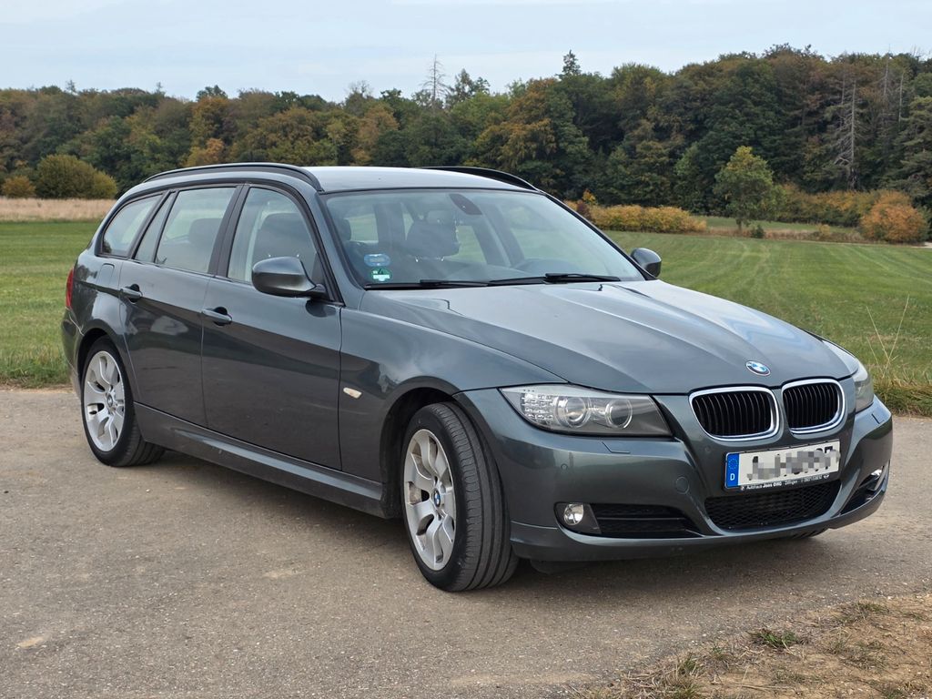Bild des Angebotes BMW 320d Touring -