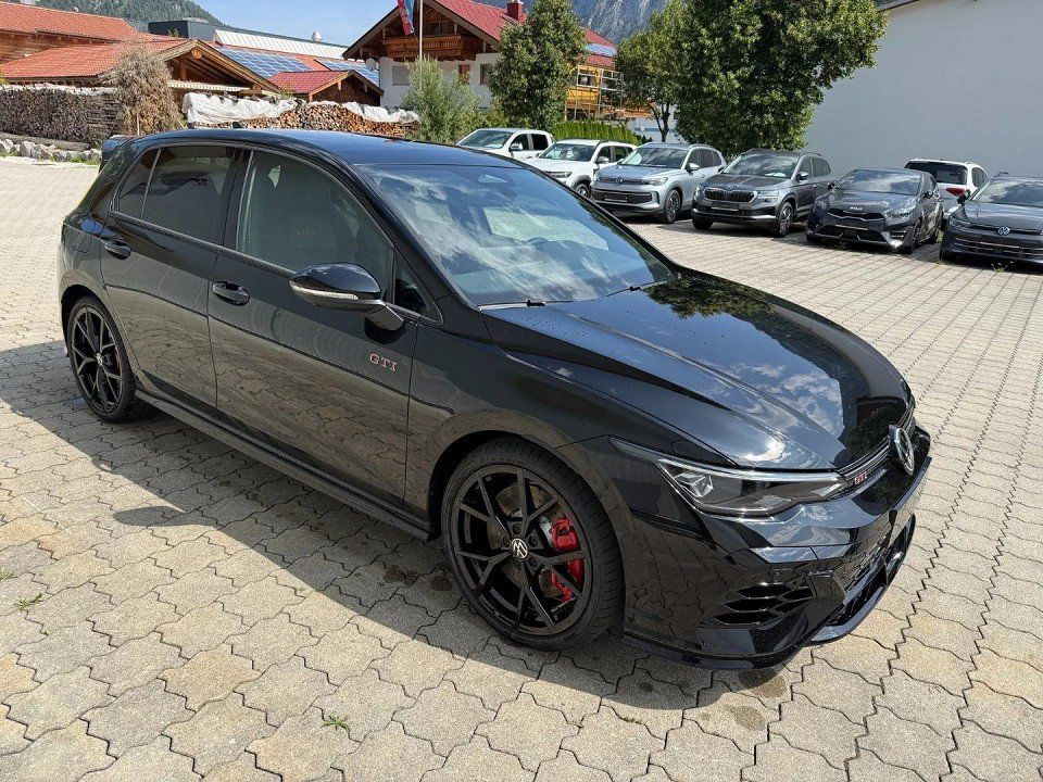Bild des Angebotes Volkswagen Golf VIII 2.0 TSI GTI Clubsport IQ Light R-Cam D