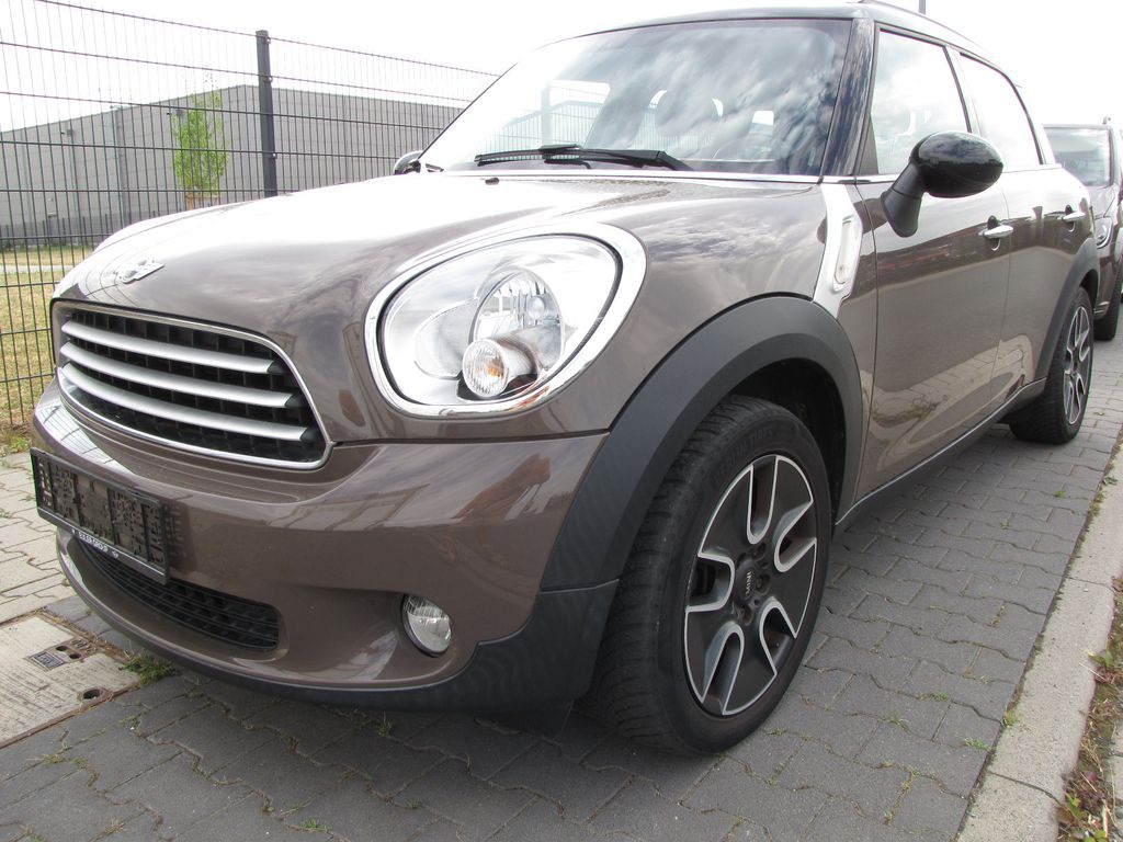 Bild des Angebotes MINI Cooper Countryman Teilleder Scheckheft HU Neu