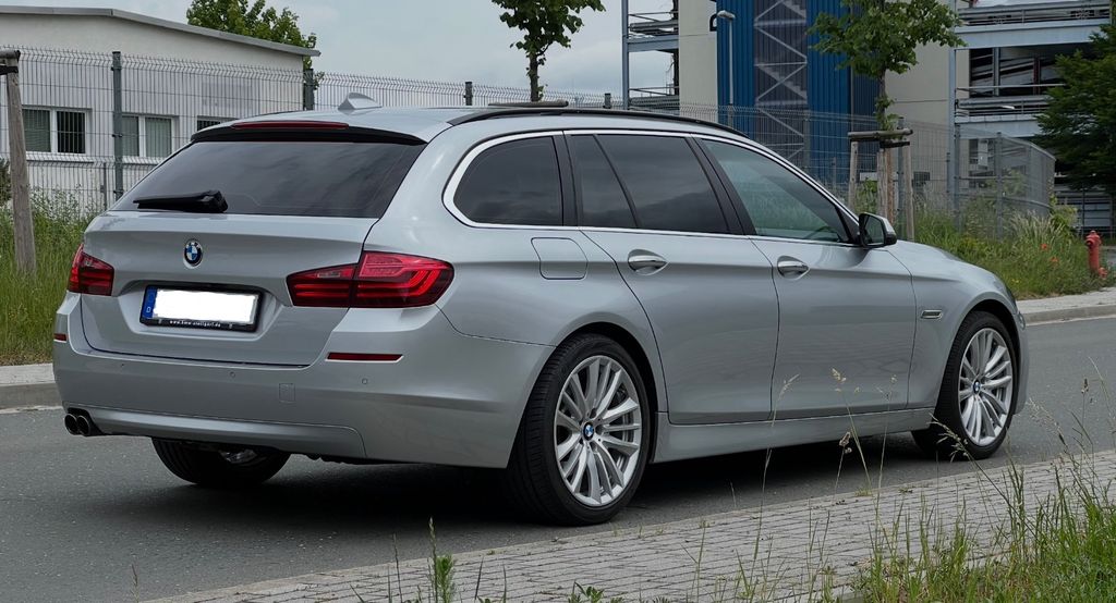Bild des Angebotes BMW Luxury Line | H&K Pano StHz AHK | 8fach 19 Zoll
