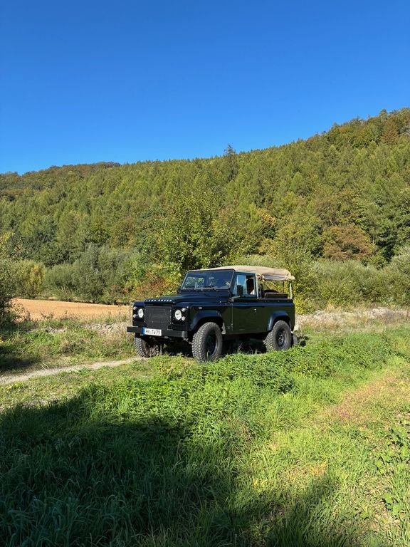 Bild des Angebotes Land Rover Defender TD 4 Softtop - für echte Liebhaber!