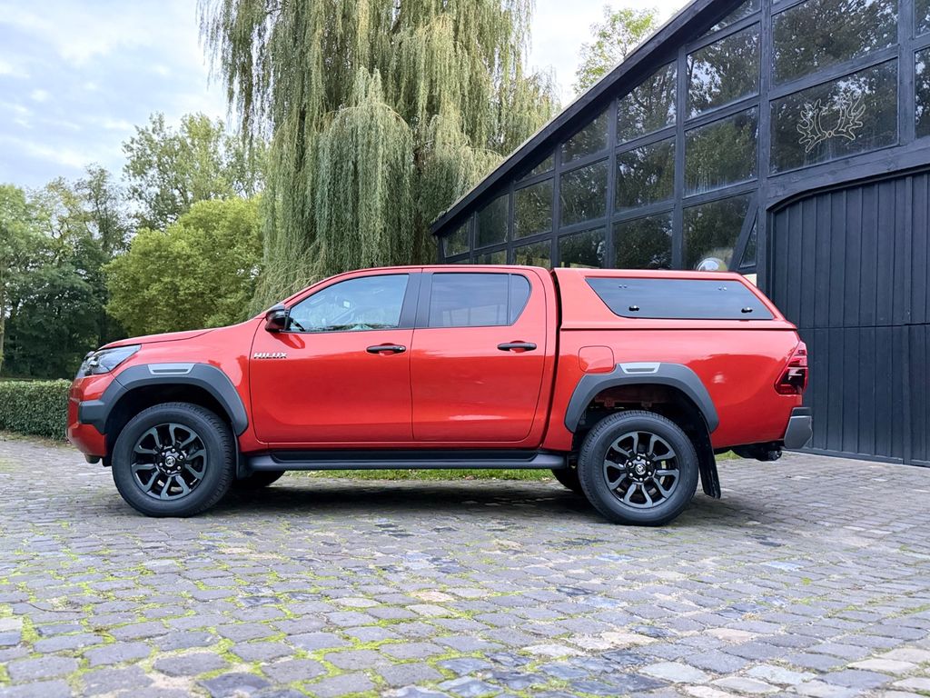 Bild des Angebotes Toyota Hilux 2.8 D-4D 4Wd Invincible*JBL*AHK*HARDTOP