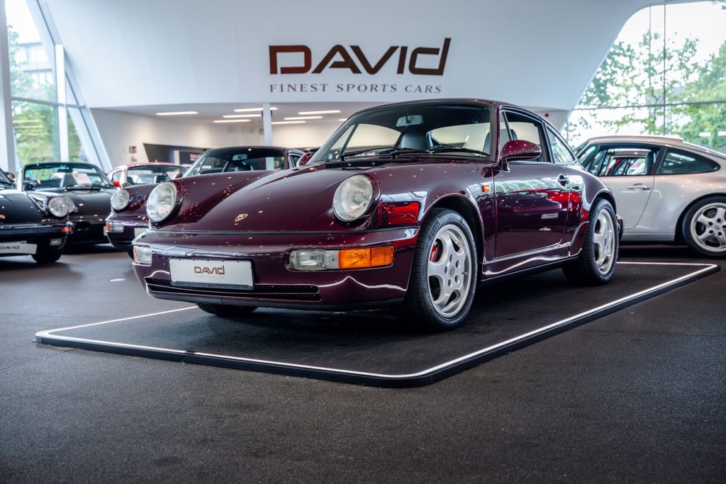 Bild des Angebotes Porsche 964 Carrera 4 *Historie*Scheckheft*Schalter*