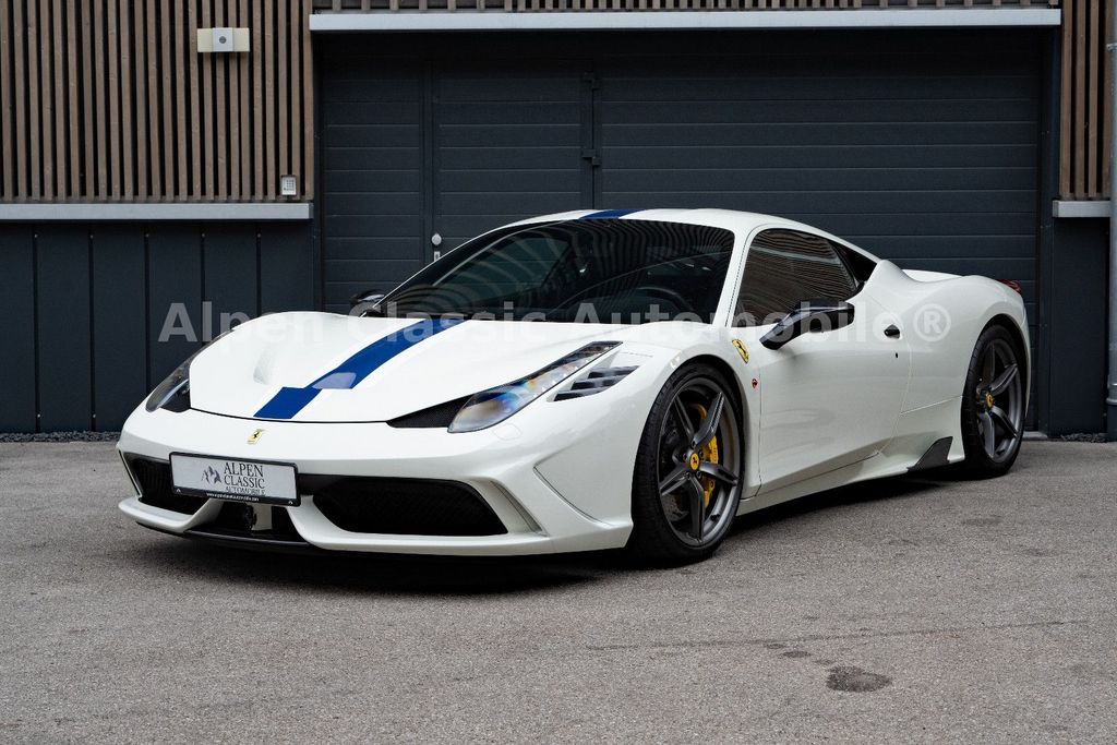Ferrari 458 Speciale Carbon