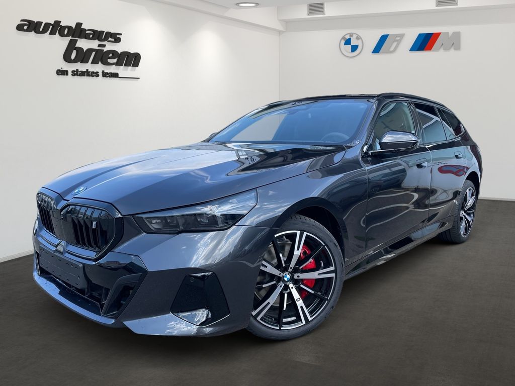 Bild des Angebotes BMW i5 xDrive40 Touring, M Sport Pro, SUMMER SALE %
