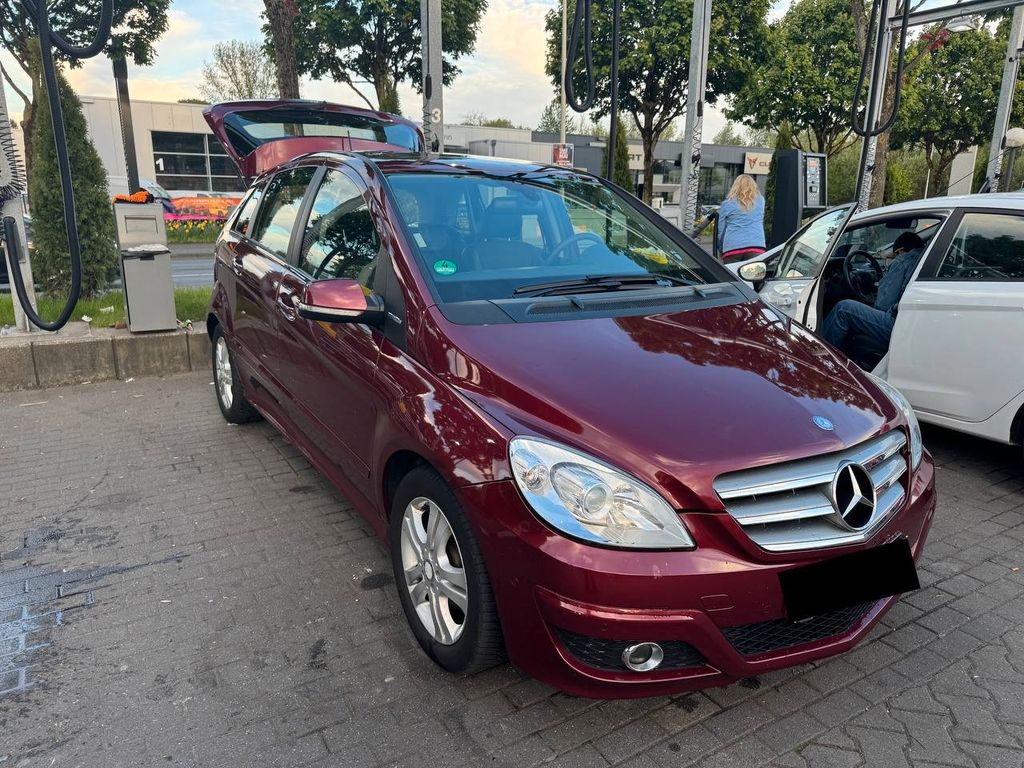 Bild des Angebotes Mercedes-Benz B 170 BlueEFFICIENCY 2. Hand