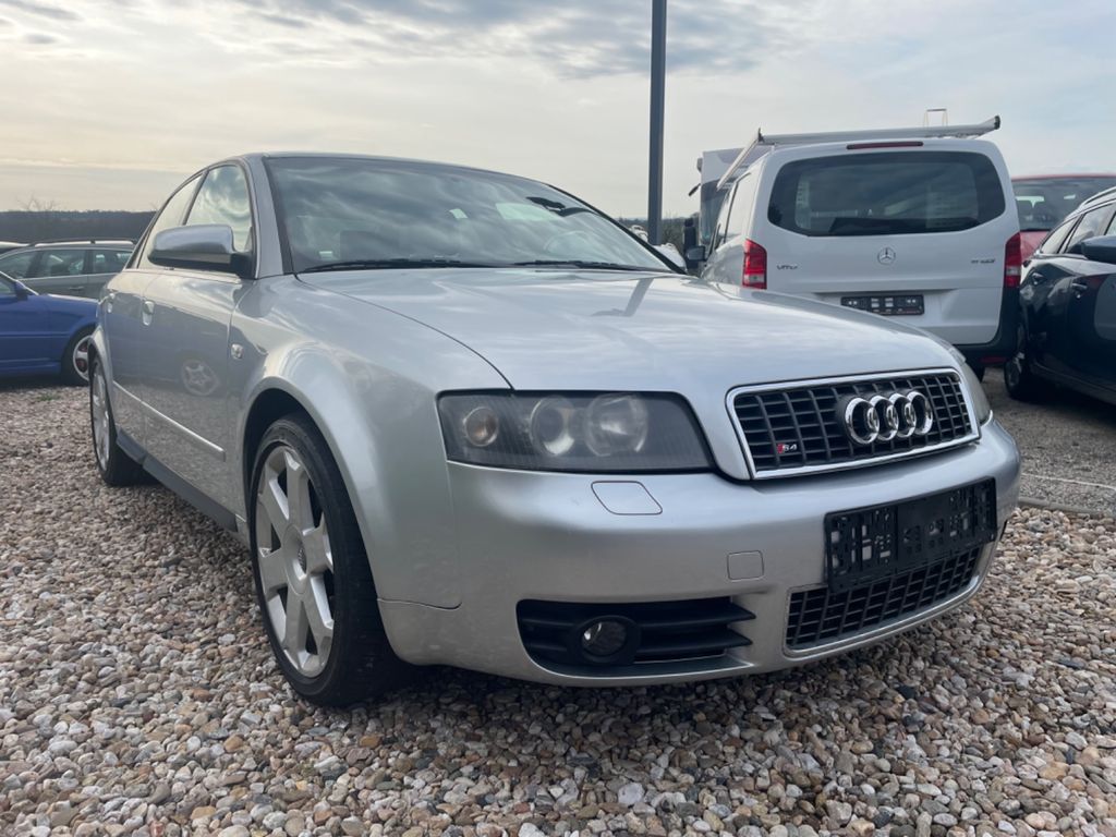 Bild des Angebotes Audi S4 V8 Limousine 4.2 quattro 110tkm