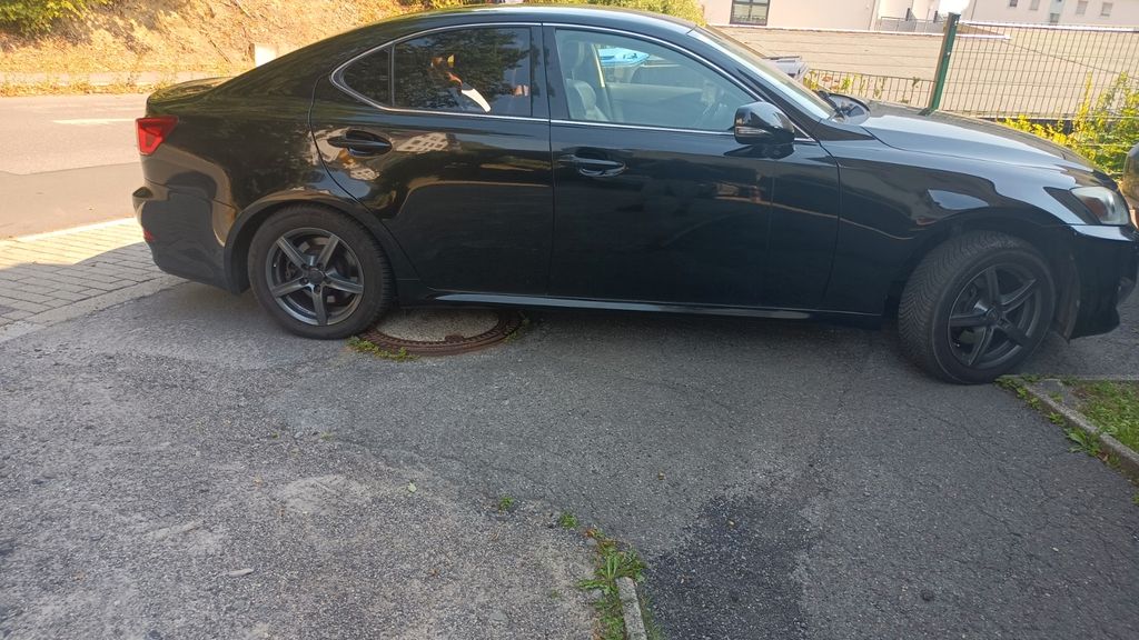 Lexus IS 220 220d Luxury Line Luxury Line