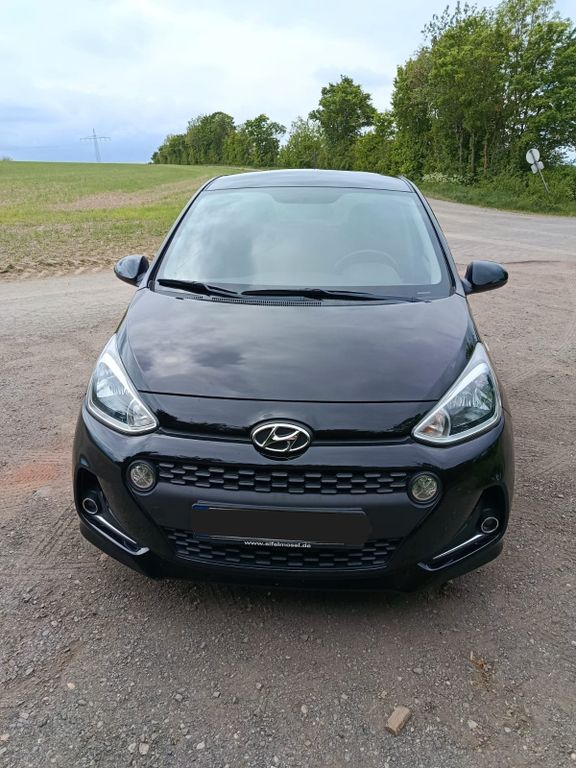 Bild des Angebotes Hyundai i10 1.2 YES! + YES! +