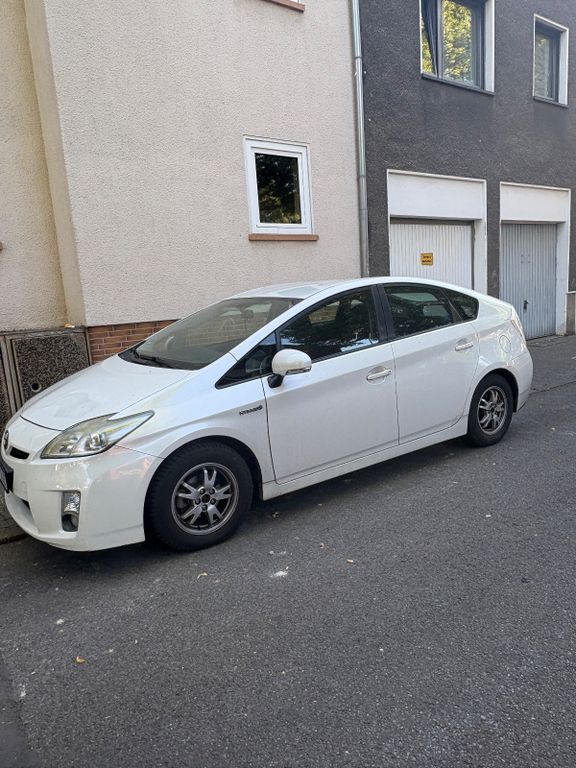 Bild des Angebotes Toyota Prius 1.8-l-VVT-i -