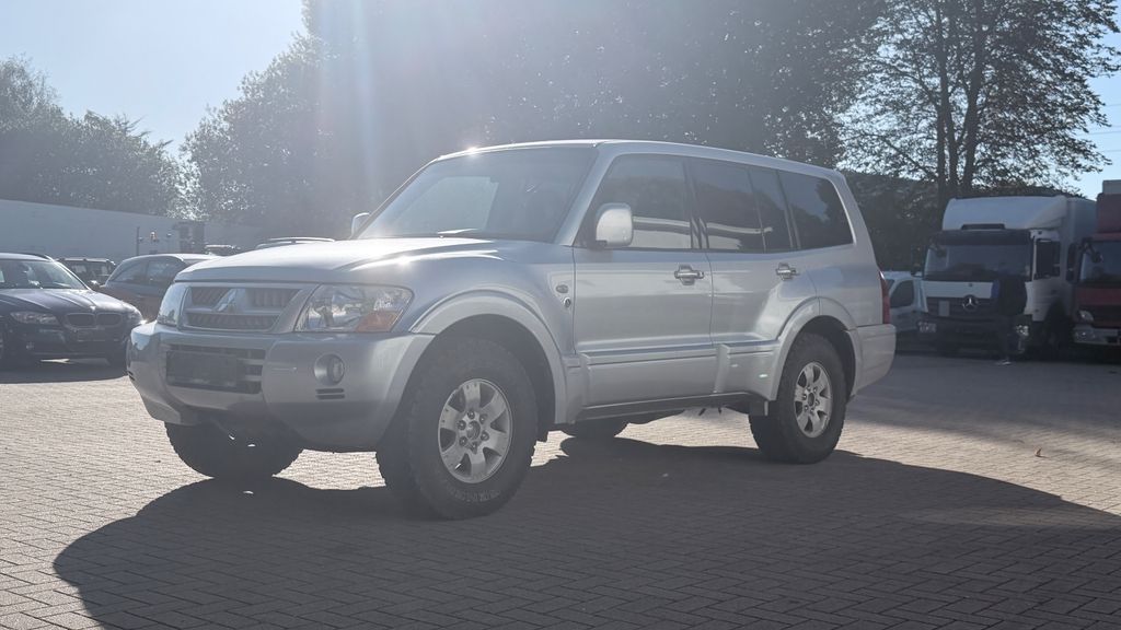 Bild des Angebotes Mitsubishi Pajero 3.2 DI-D Dakar 4x4/SITZH./LEDER/AUTOM.
