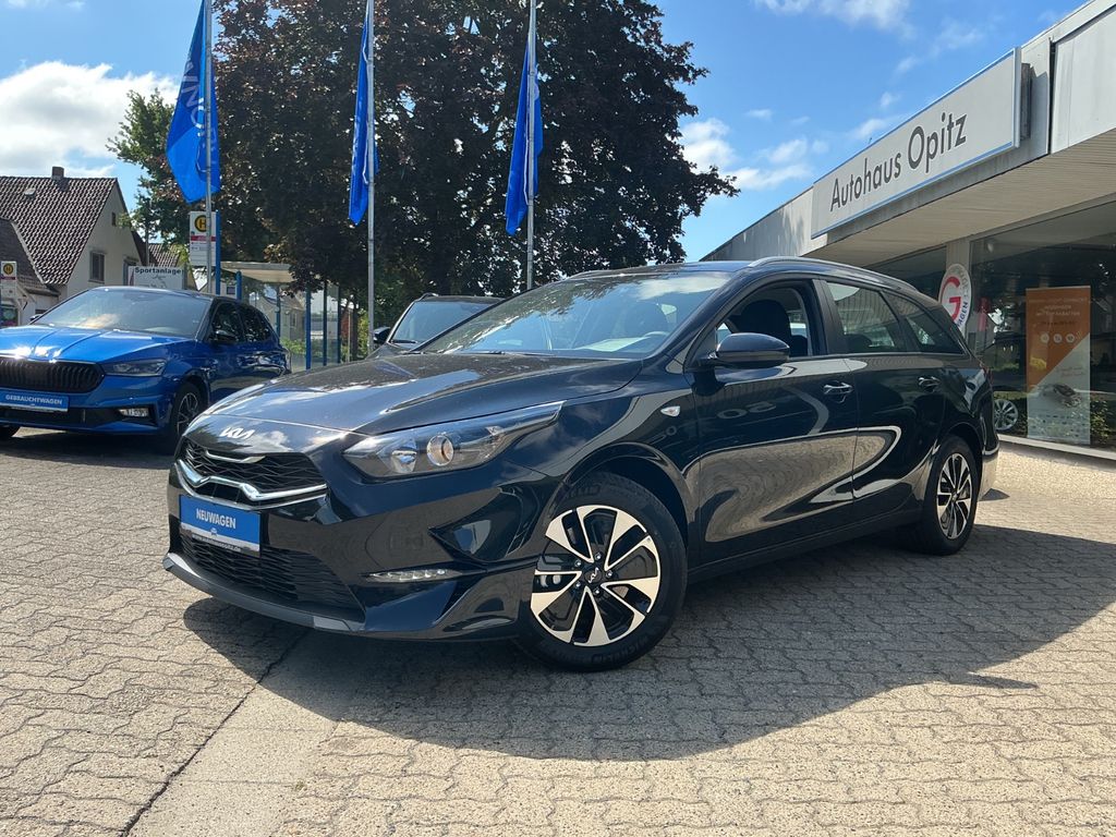 Bild des Angebotes Kia cee'd Sportswagon 1.5 T-GDI DCT *NAVI,RFK,SHZ*