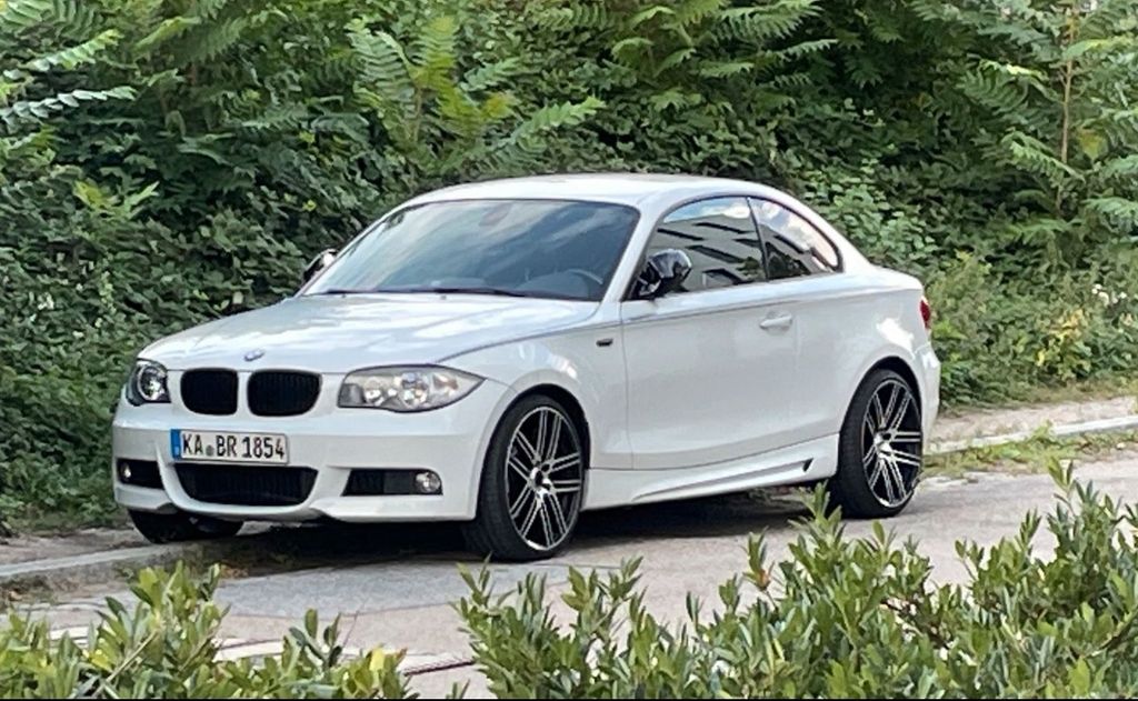 Bild des Angebotes BMW 120i Coupé - M-Paket Vollausstattung Performance