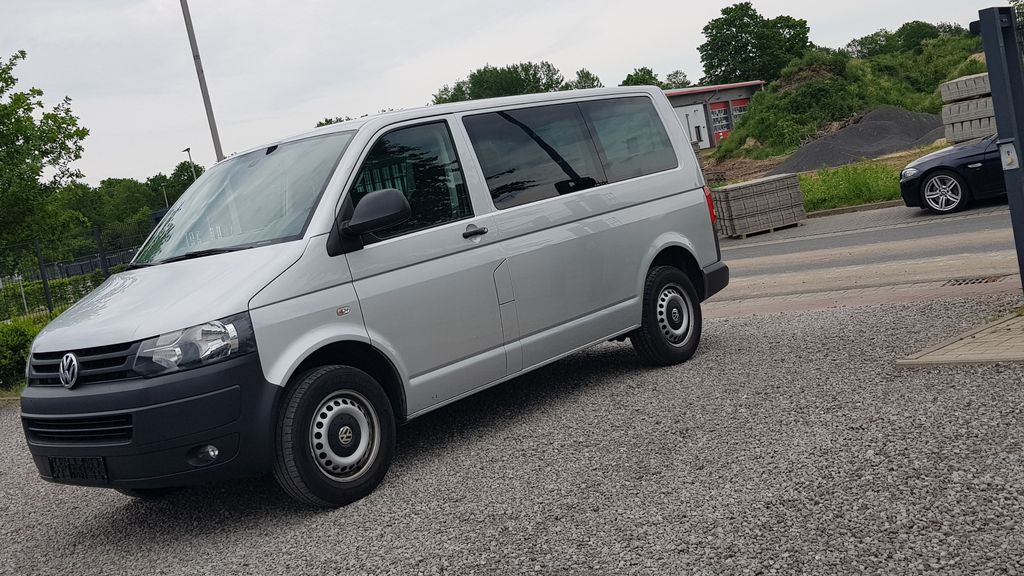 Bild des Angebotes Volkswagen T5 2.0 TDI Caravelle *KLIMA*SHZ*103kW*