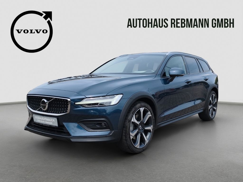 Bild des Angebotes Volvo V60 Cross Country B5 AWD Ultimate
