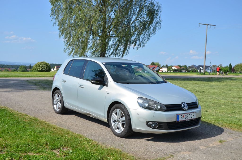 Bild des Angebotes Volkswagen Golf 1.6 TDI MATCH MATCH