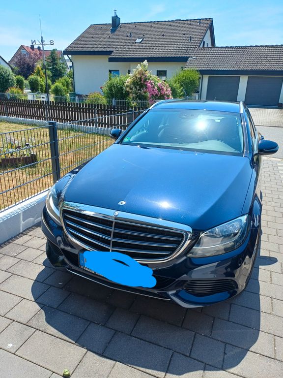 Bild des Angebotes Mercedes-Benz 220
