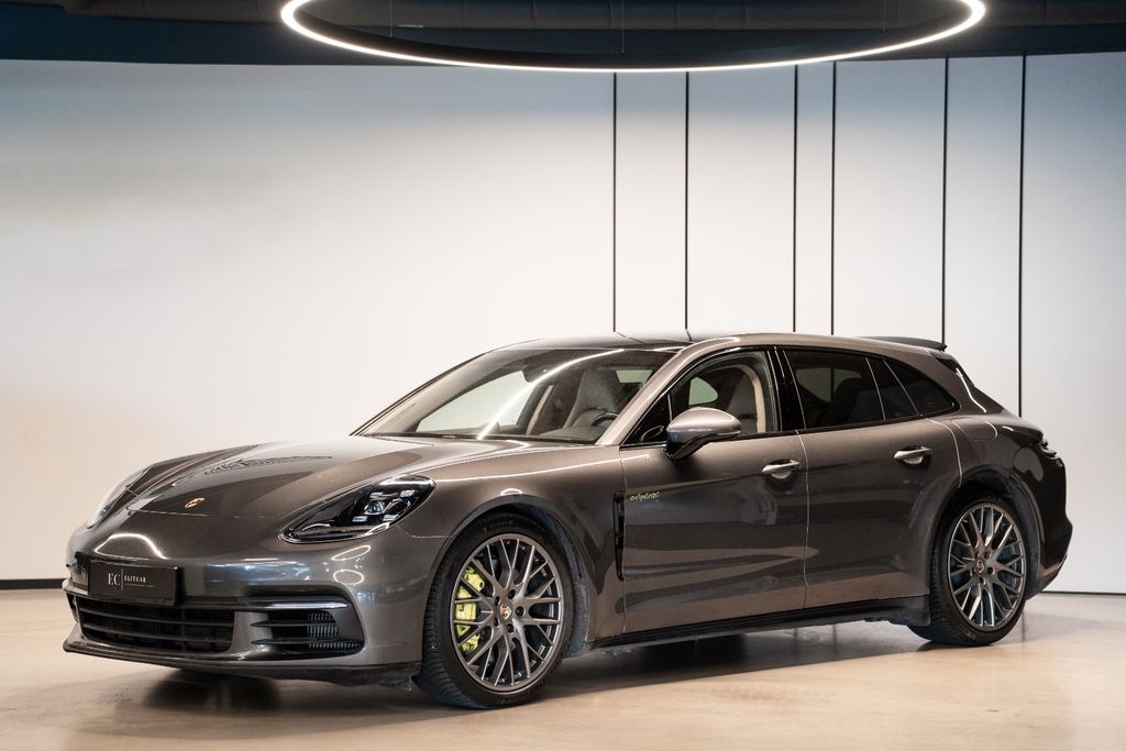 Bild des Angebotes Porsche Panamera 4 E-Hybrid Sport Turismo