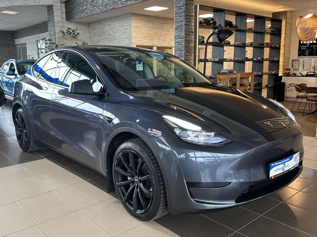 Bild des Angebotes Tesla Model Y Leder Pano R.Cam Wä.pumpe Autopilot 4SHZ