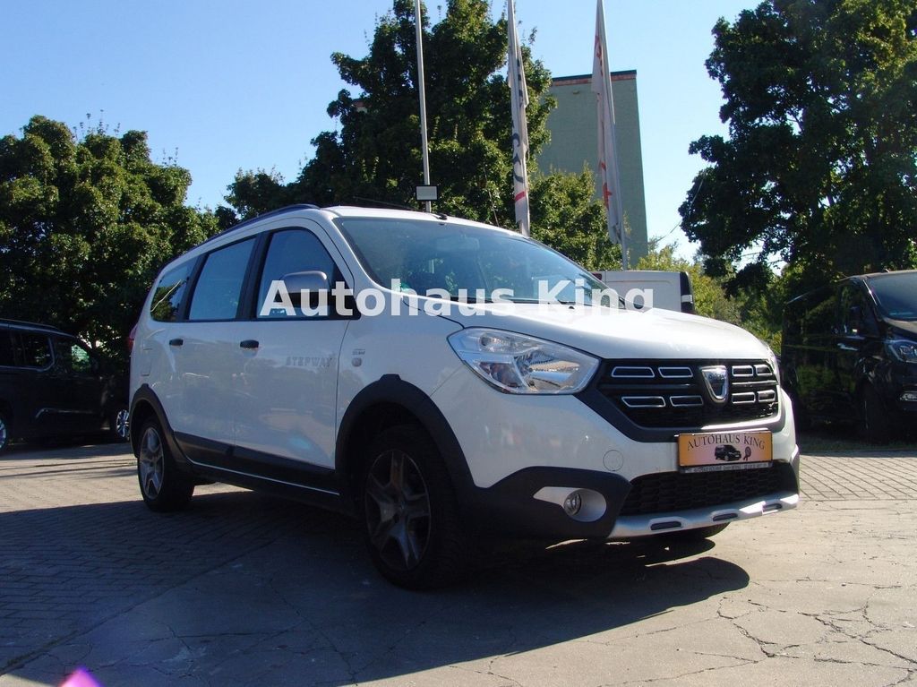 Bild des Angebotes Dacia Lodgy Stepway Celebration - SUV Packet/Klima