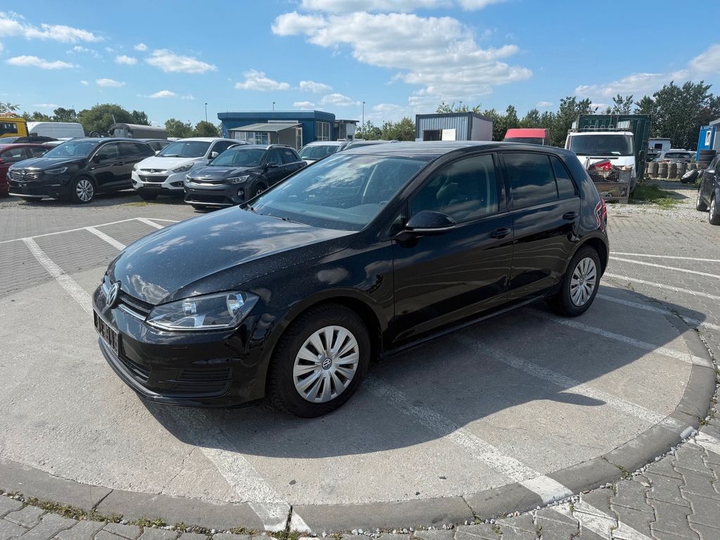 Bild des Angebotes Volkswagen Golf VII Lim. Trendline BMT
