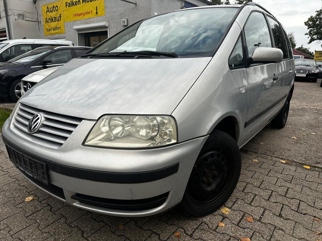 Bild des Angebotes Volkswagen Sharan 1.8T Family + 7 Sitze+ Navi+ Klima+1.Hand