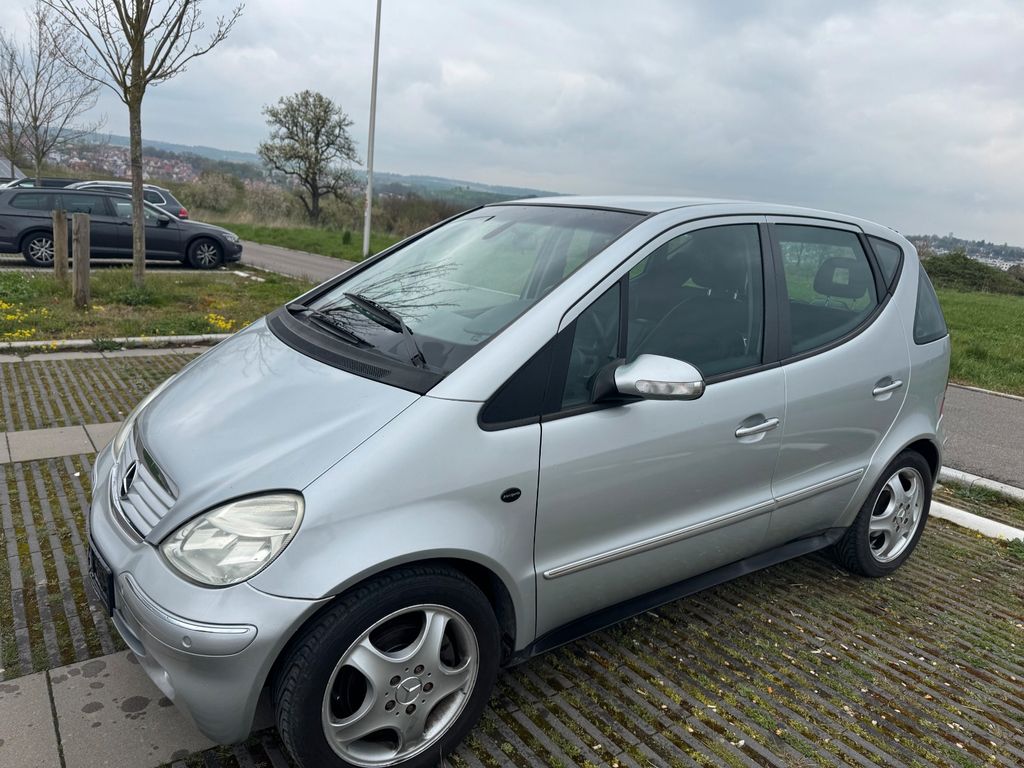 Bild des Angebotes Mercedes-Benz A190 AVANTGARDE *LEDER*SHZ*PDC*KLIMA*TÜV NEU*