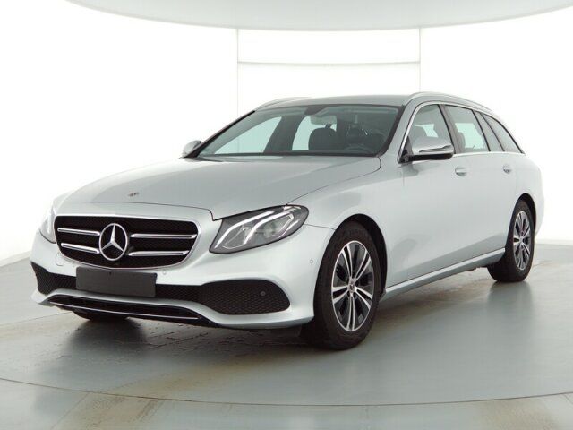 Bild des Angebotes Mercedes-Benz E 220 d T-Modell Avantgarde/Kamera/AHZ/MBUX/Navi