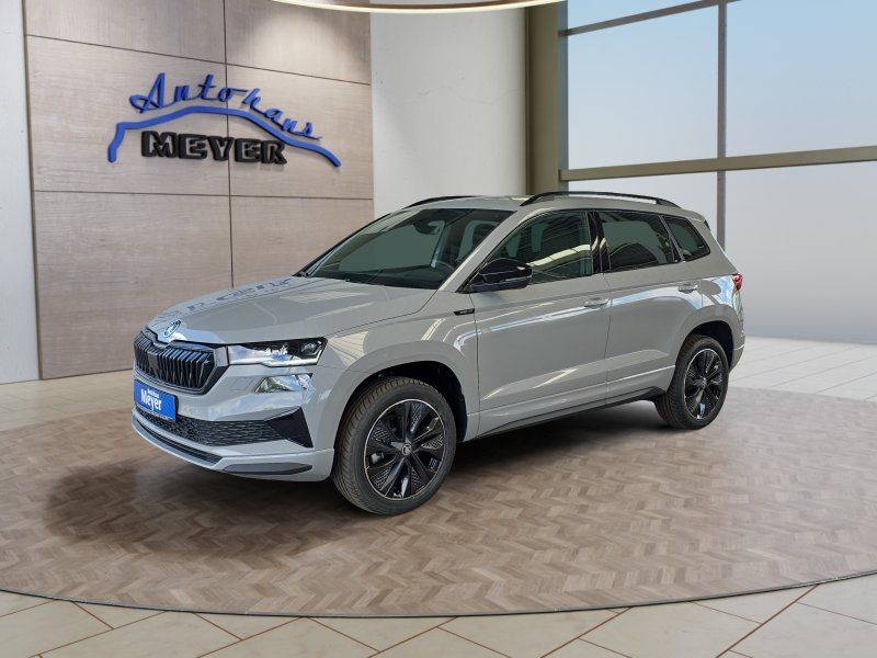 Bild des Angebotes Skoda Karoq Sportline 1,5TSI DSG 4*J.Gar/aAHK/Matrix/N