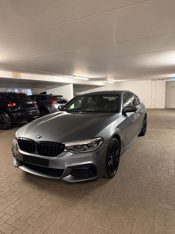 Bild des Angebotes BMW 530e iPerformance - M-Paket - HUD - H&K - Leder