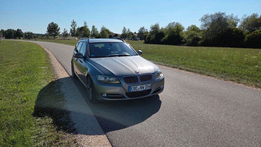 Bild des Angebotes BMW 335d E91 Facelift