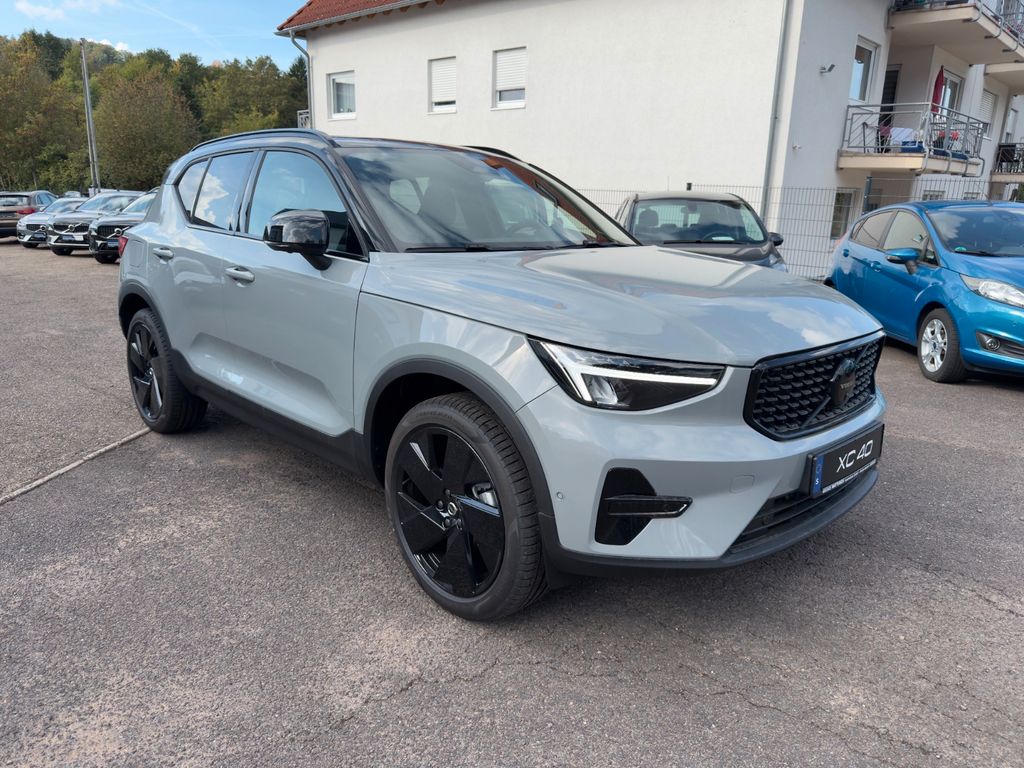 Bild des Angebotes Volvo XC40 B4 ULTRA BE | ALCANTARA | PANO | HK SOUND |