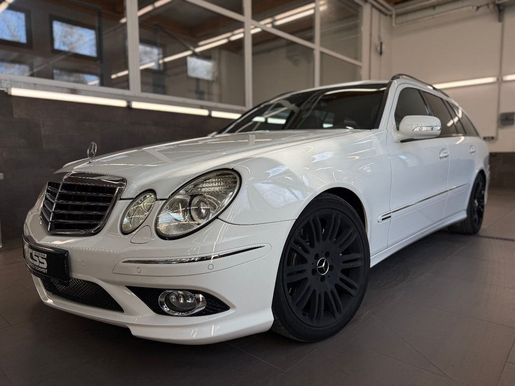 Bild des Angebotes Mercedes-Benz E 500T AMG LEDER NAVI SHZ XENON SCHIEBED MEMORY