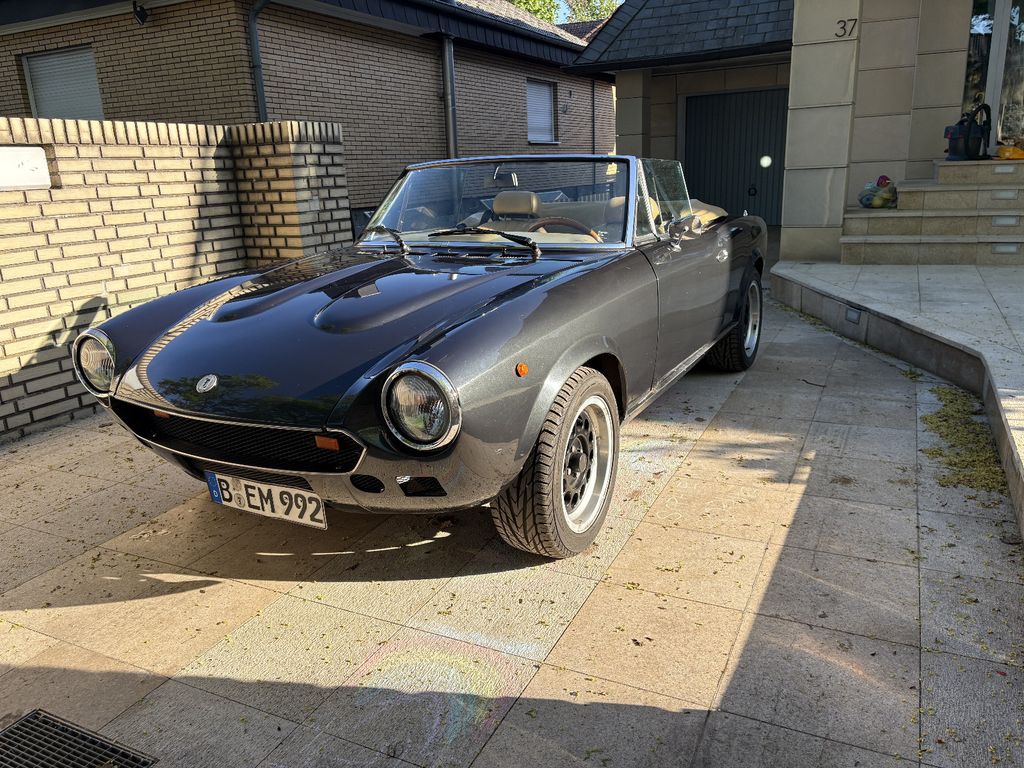 Bild des Angebotes Fiat 124 Spider DS Pininfarina - TÜV neu