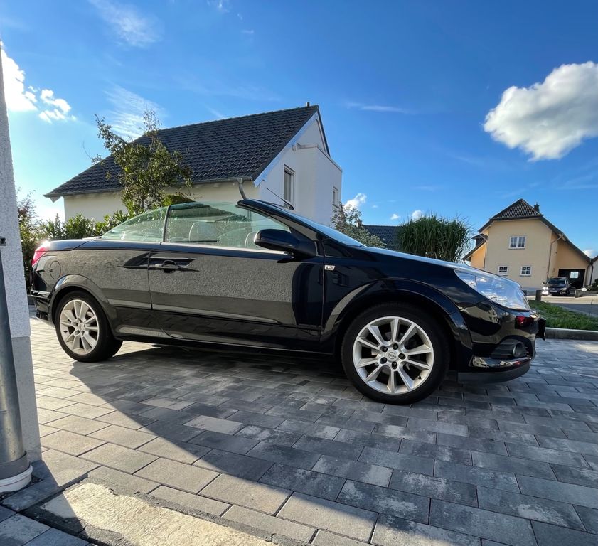 Bild des Angebotes Opel Astra Endless Summer 1.8 Endless Summer