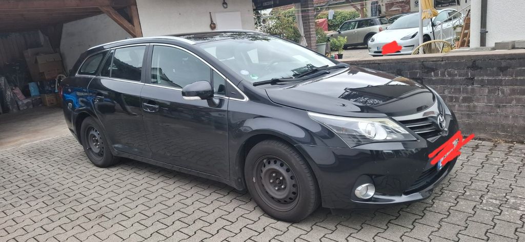 Bild des Angebotes Toyota Avensis Kombi 1.8 Sol Scheckheft