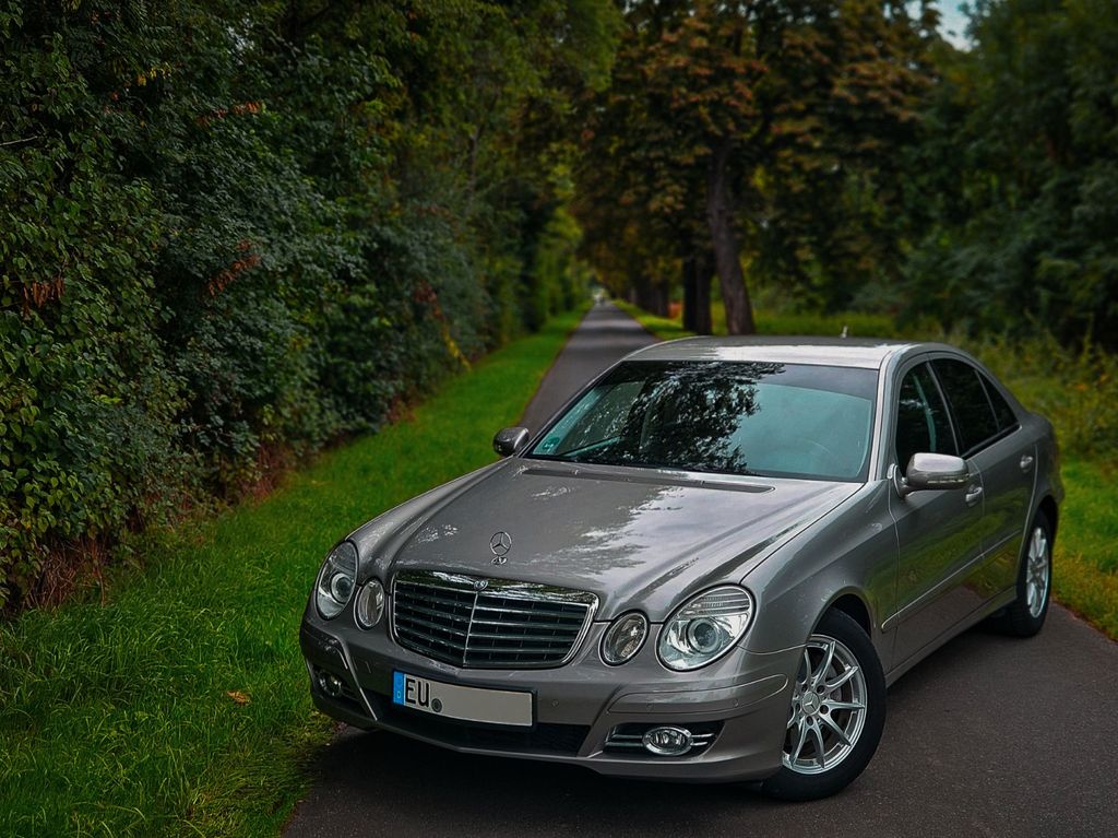 Bild des Angebotes Mercedes-Benz E 200 KOMPRESSOR CLASSIC Classic