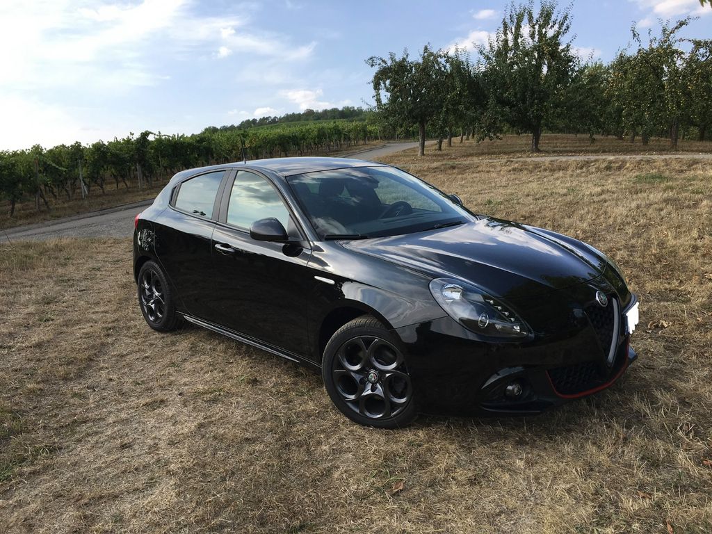 Bild des Angebotes Alfa Romeo Giulietta 150PS Veloce Paket, neuer Zahnriemen!!