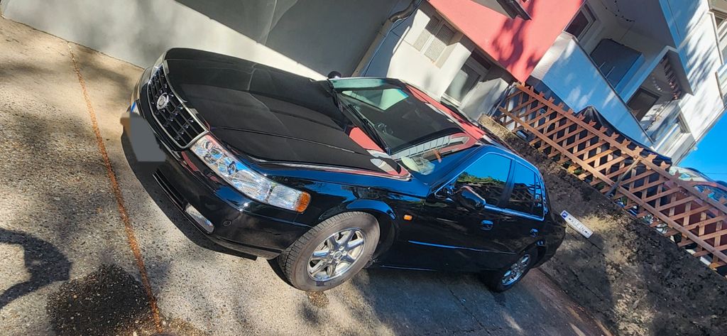 Cadillac STS