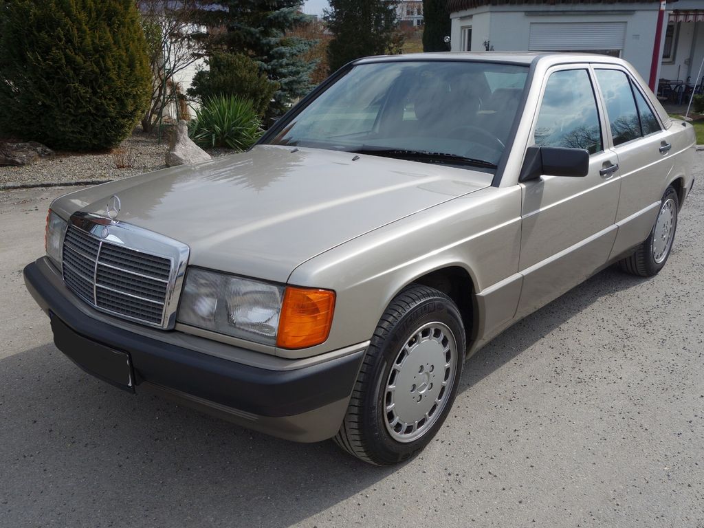 Bild des Angebotes Mercedes-Benz 190 E Autom.  Original 57000 KM  Top Zustand