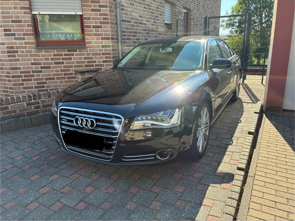 Bild des Angebotes Audi A8 4.2 FSI tiptronic quattro *Nahezu Voll*