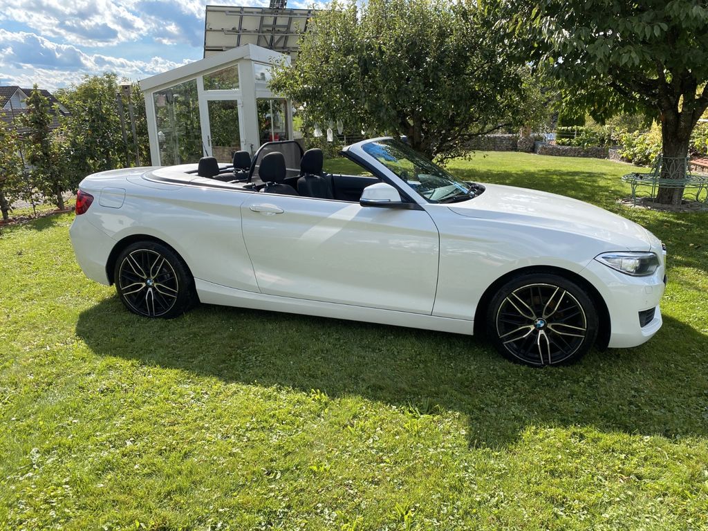 BMW 218d Cabrio Advantage