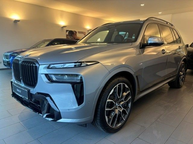 Bild des Angebotes BMW X7 xDrive40d M Sportpaket *Businesskundenaktion*
