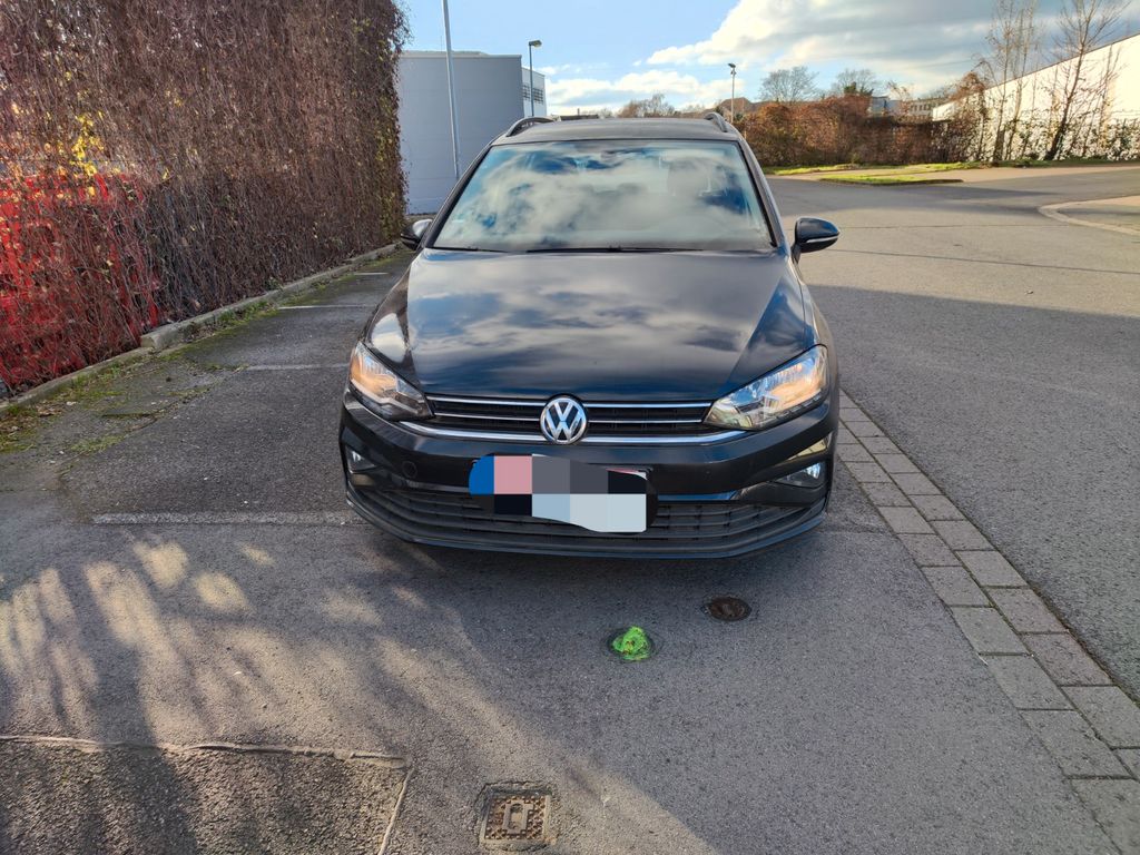Bild des Angebotes Volkswagen Golf Sportsvan 1.6 TDI SCR Trendline