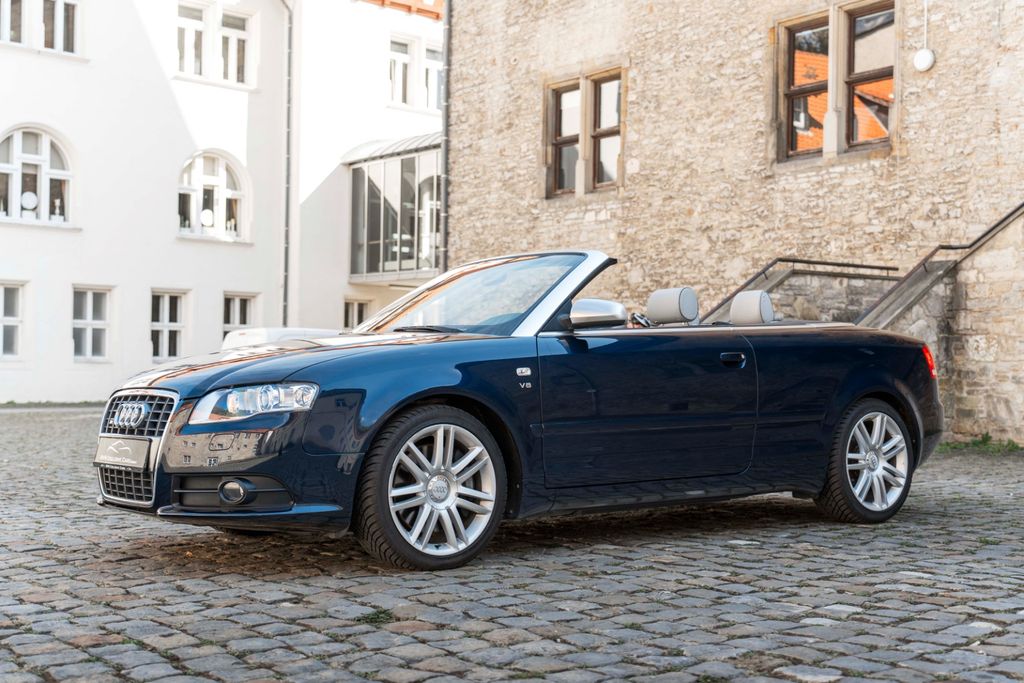 Bild des Angebotes Audi S4 Cabriolet 4.2 quattro TEMPOMAT M+S LEDER