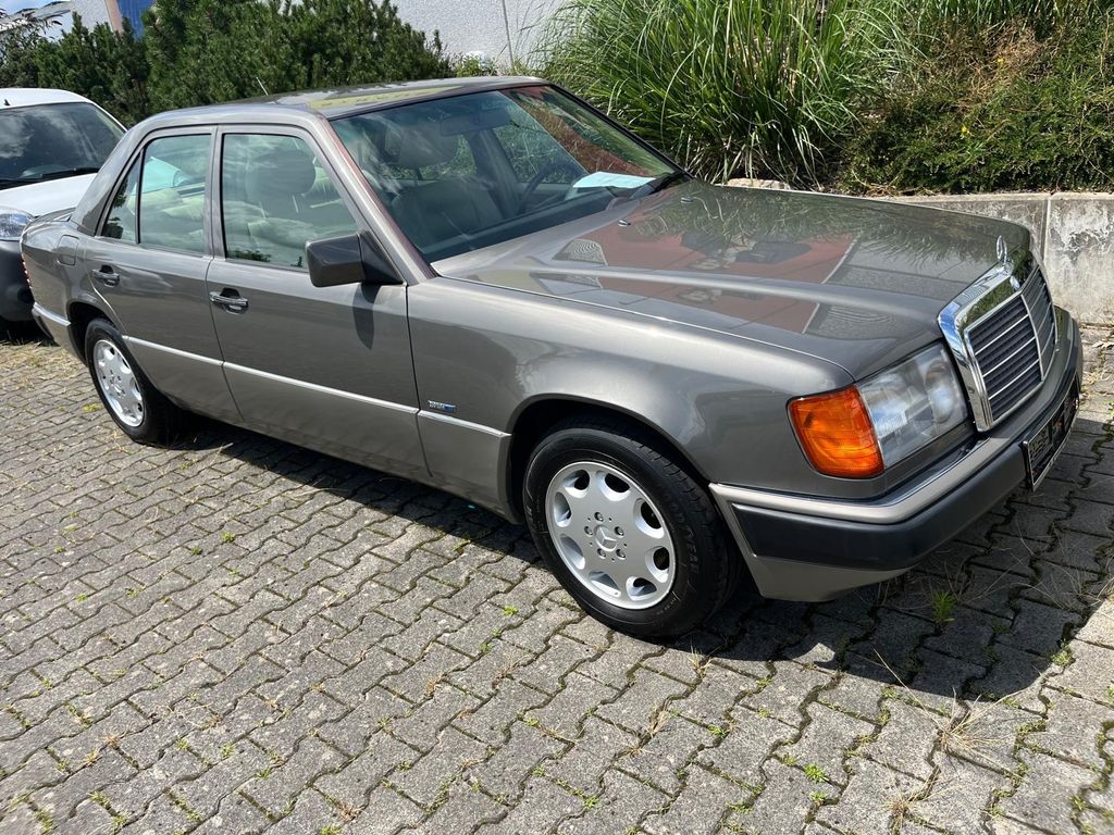 Bild des Angebotes Mercedes-Benz W124 280E