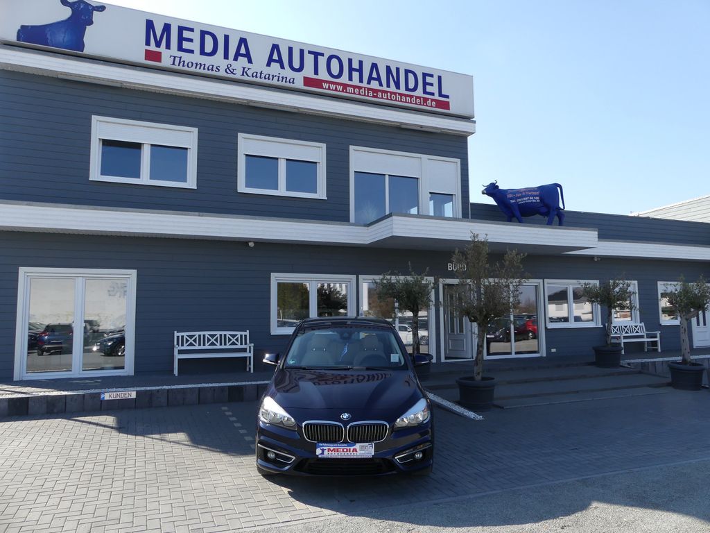 Bild des Angebotes BMW 220 2 Active Tourer 220 i"LUXURY"1.HAND"